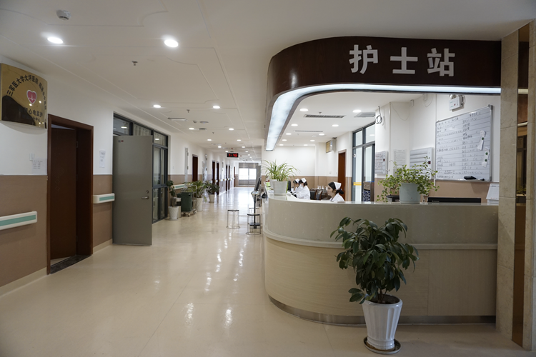 5f34b1255d4f5.png _DSC4045.png