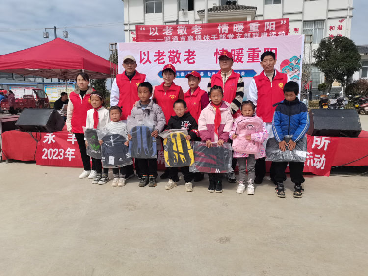 653636ef96366.jpeg a0a21c040aca48708e852751c77f89ce.jpeg