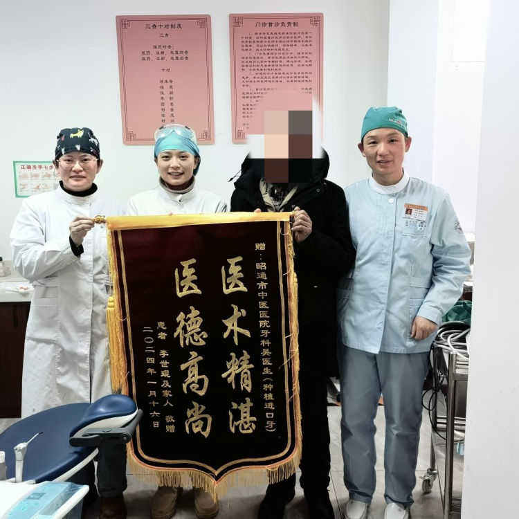 65d1c0ff28ca0.jpeg 0bce578deaae44fa90f98b405a98a424.jpeg