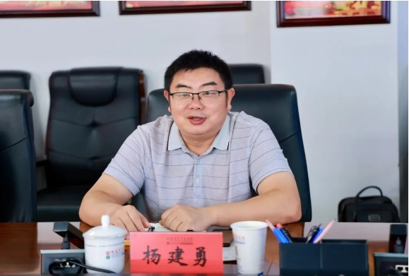 670cd3a40f32a.png 2.png