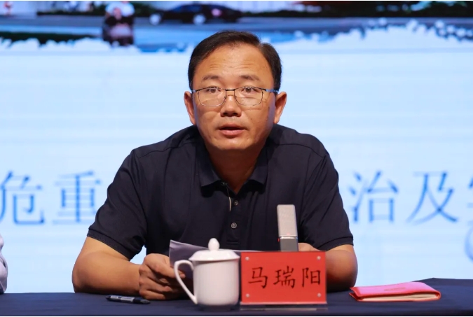 670e103dc3b4e.png 3.png